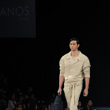 Philippine Fashion Week Spring Summer 2013 Milanos (52).JPG