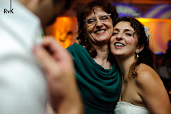 Fotos do evento Joana e Mauro. Foto numero 90 de Rogerio von Kruger, fotografo no Rio de Janeiro (RJ), que faz fotos de casamento, fotos de musica, fotos de shows e fotos de eventos. Rogerio von Kruger faz fotos digitais de casamento no Rio de Janeiro, RJ. fotos de casamento foto digital rio janeiro rj festa noiva noivas festas album casamentos digitais retrato fotografia e filmagem