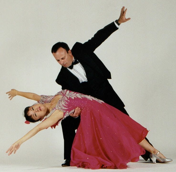 [waltz%5B3%5D.jpg]
