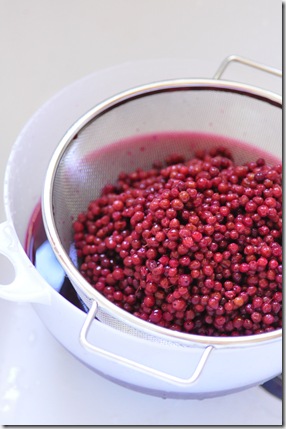 cooked elderberries cooked elderberries
