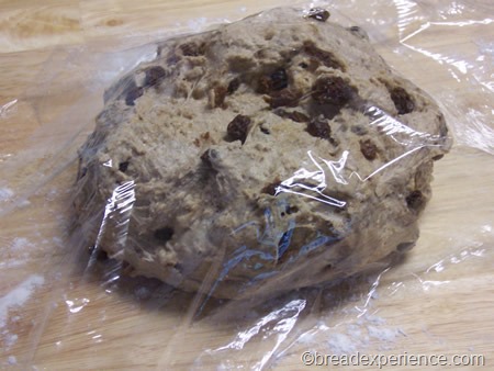 [cinnamon-raisin-oatmeal-bread-007%255B2%255D.jpg]