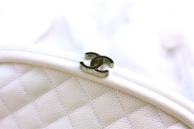 chanel clutch 