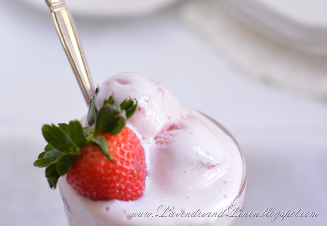 Strawberries N Cream