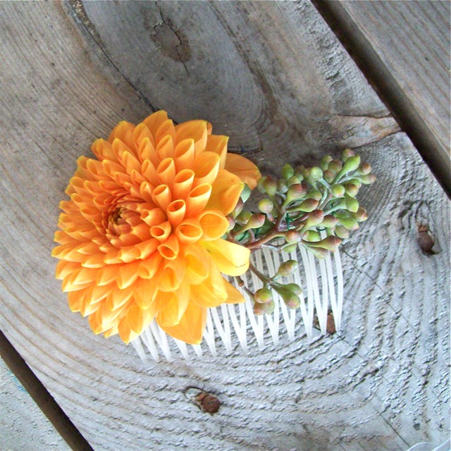 [101_0947%2520sweet%2520pea%2520floral%2520design%255B4%255D.jpg]