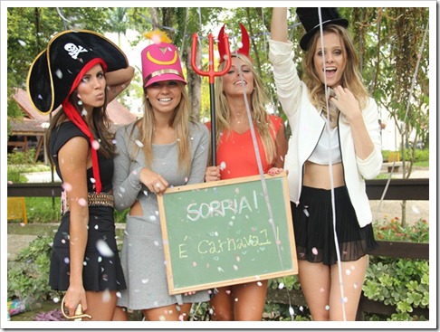 mundo-lolita-especial-carnaval-editorial-banner mundo-lolita-especial-carnaval-editorial-banner