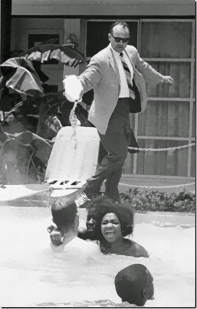 must-see-black-and-white-historic-moments-19 must-see-black-and-white-historic-moments-19