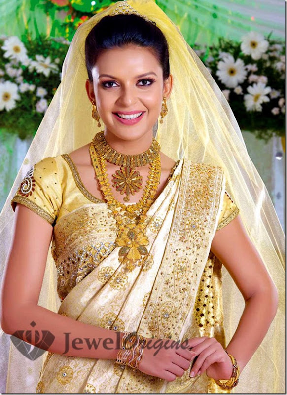 Gold_Necklace