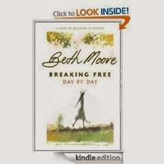 Breaking Free Day by Day by Beth Moore