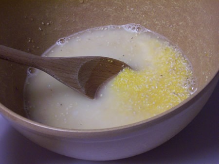 [anadama-corn-bread%2520002%255B1%255D.jpg]