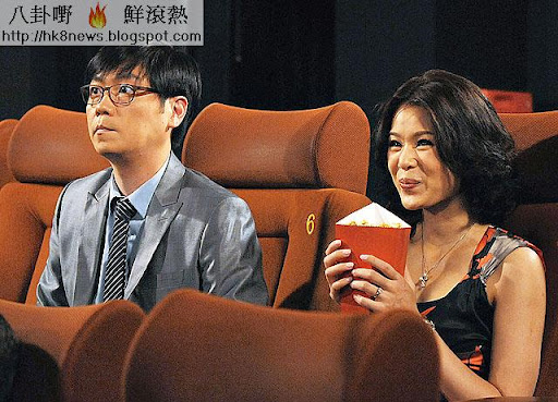 成功彈出的李思捷，近日拍住出爐視後胡杏兒在《換樂無窮》中擔正做主角。