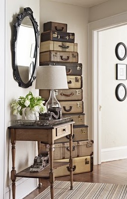 [More-is-More-suitcases-0211-lgn%255B5%255D.jpg]