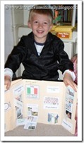 Italy Lapbook - free printable from www.livinglifeintentionally.blogspot.com