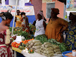 Des vendeuses de légumes le 12/3/2012 à Kinshasa, lors de 4èm foire de l’entreprenariat féminin. Radio Okapi/ Ph. John Bompengo