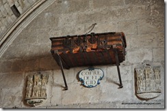 079-Burgos. Catedral. Interior. Cofre del Cid - DSC_0287