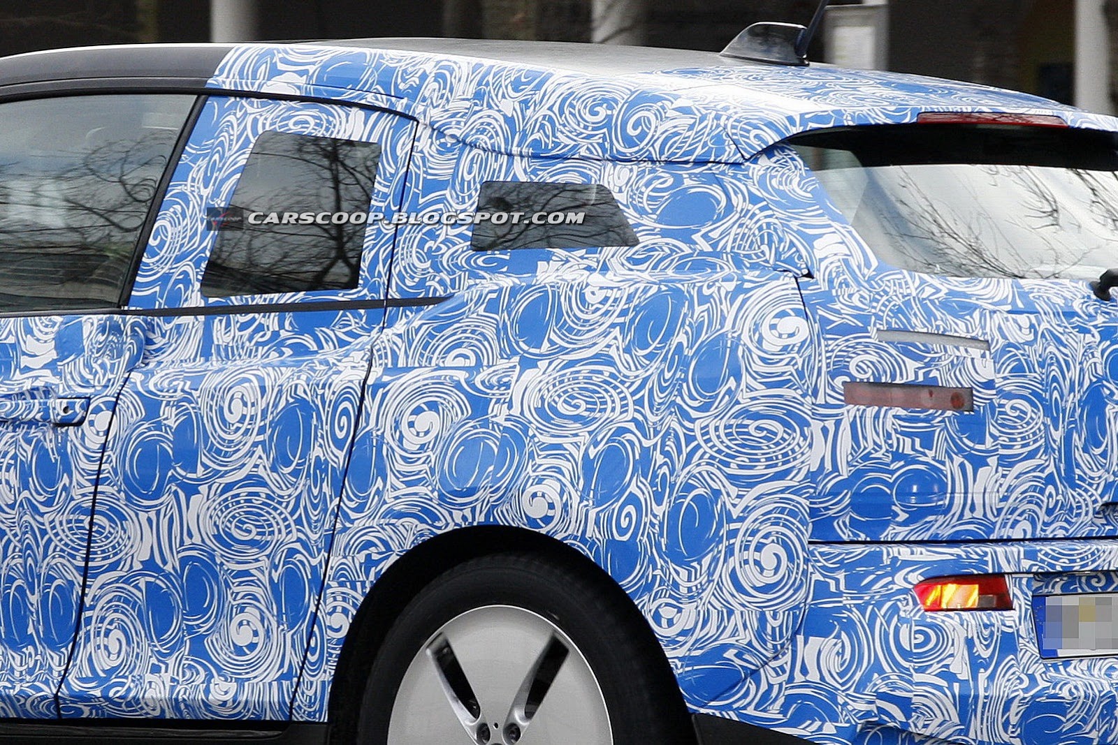[2013-BMW-i3-5d-8%255B3%255D.jpg]
