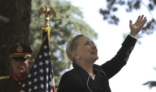 [Hillary.don%2527t%2520cry%2520for%2520me%255B7%255D.jpg]