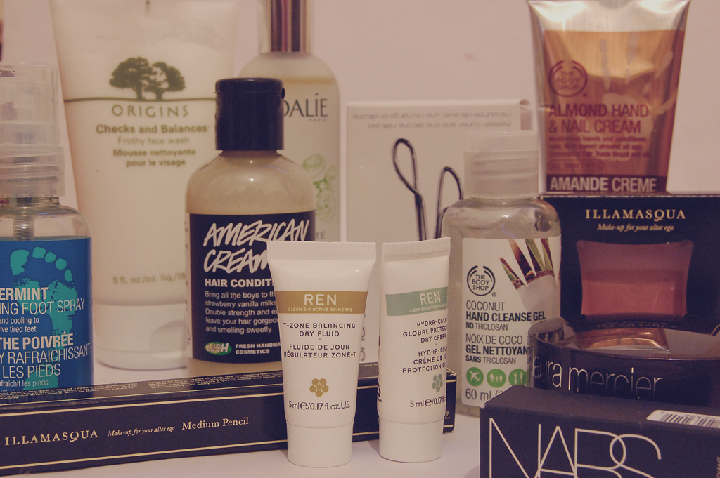 [Haul%2520Origins%2520Lush%2520Body%2520Shop%2520Illamasqua%255B4%255D.png]