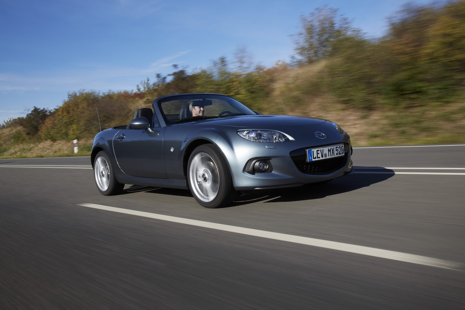 [Mazda-MX-5-Facelift-2012-4%255B2%255D.jpg]