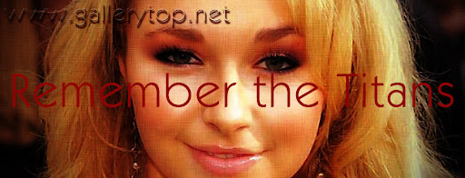 Hayden Panettiere as Sheryl Yoast in REMEMBER THE TITANS