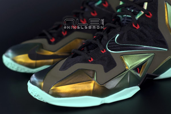 LEBRON 11 Breakdown Yes it8217s True to Size amp Yes it8217s the Lightest LBJ Sig