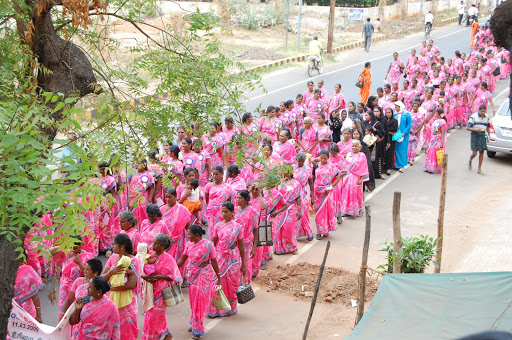 essay on women empowerment in pakistan