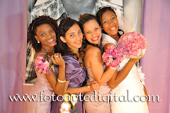 Fotos do evento Raysa e Tharsis. Foto numero 102 do estudio Foto Arte Digital, de Itaborai, RJ, que faz fotografia de casamentos (fotos de casamento), fotos de aniversario (fotografia de aniversario), fotos de 15 anos, fotos de criancas (fotografia infantil), fotos de eventos sociais, videos de casamento, videos de 15 anos, videos de making-of, videos de aniversario, video infantil (video de criancas) e videos de eventos sociais. Fotojornalismo e videojornalismo em Itaborai, RJ.
