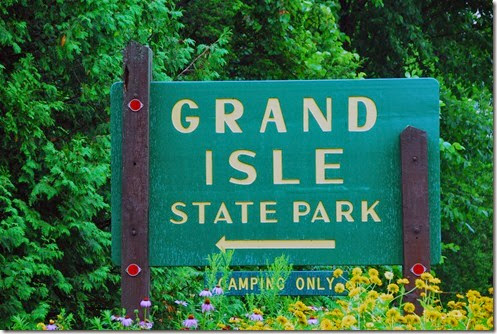 Grand Isle Sign