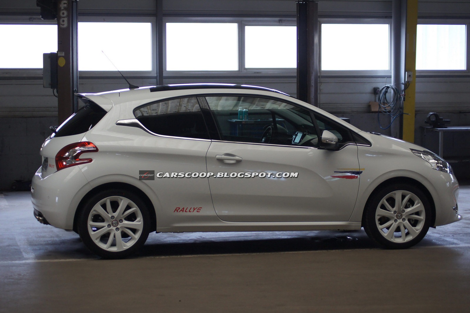 [Peugeot-208-Rallye-3%255B3%255D.jpg]