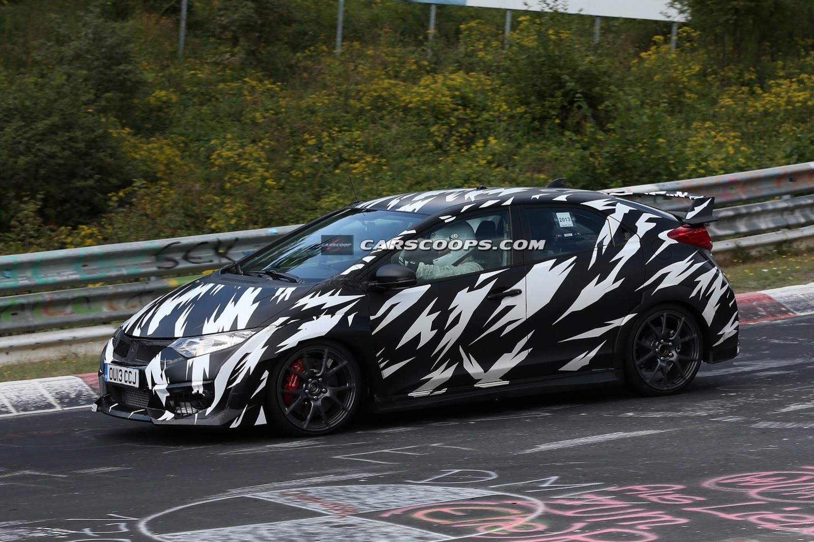 [2015-Honda-Civic-Type-R-15%255B3%255D%255B2%255D.jpg]