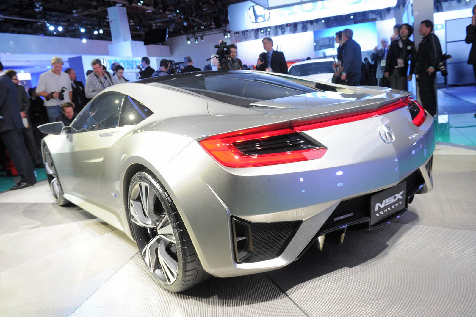 [Acura-NSX-4%255B2%255D.jpg]