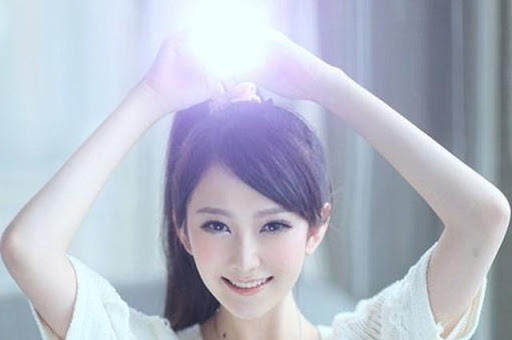 Ilmuan : Wanita Cantik Cenderung Kurang Stres Wanita Cantik