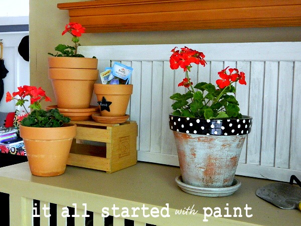 [potting_bench_summer_mantel_geraniums%255B3%255D.jpg]