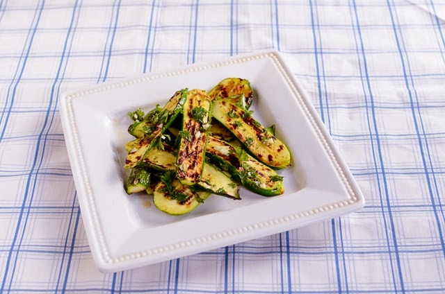 [gluten-free-grilled-zucchini-with-pa%255B4%255D.jpg]