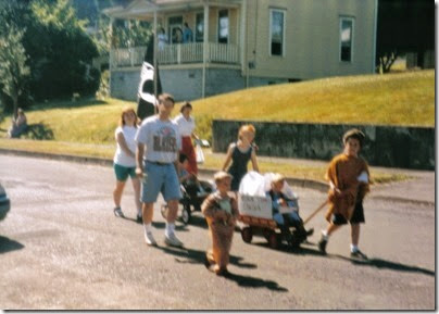 22 Family in the Rainier Days in the Park Parade on July 13, 1996