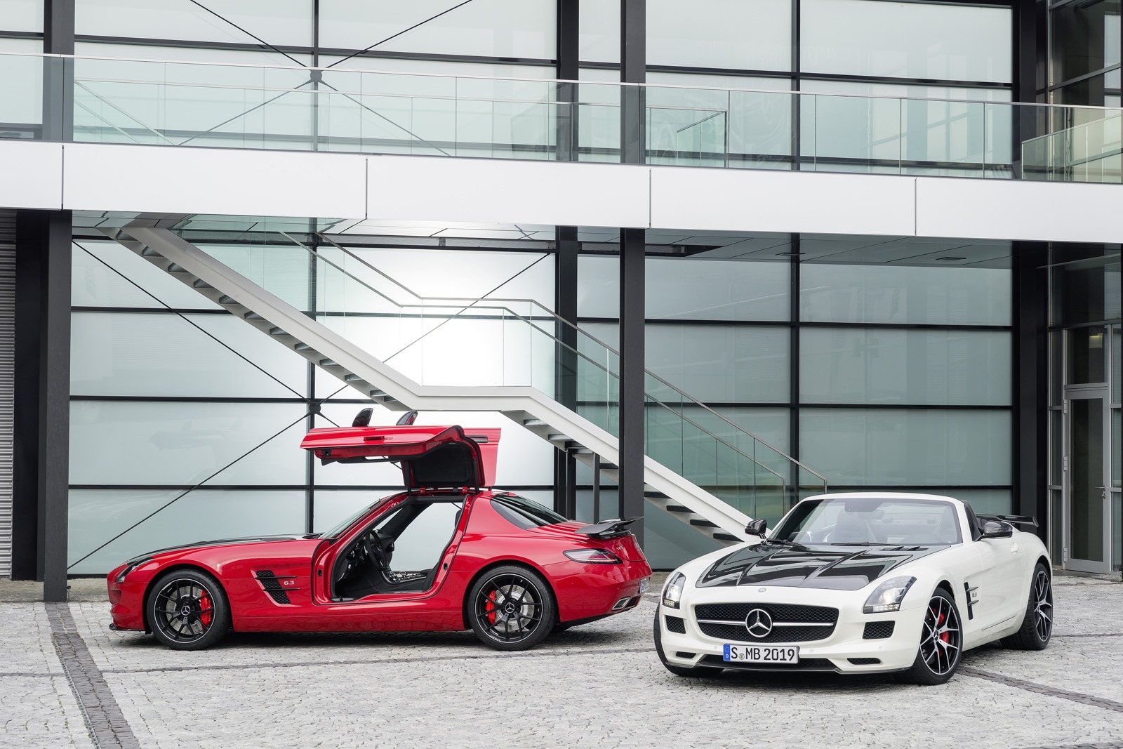 [Mercedes-SLS-AMG-Final-Edition-3%255B3%255D.jpg]
