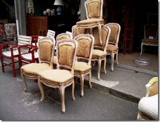 resized-paris-flea-market[1]