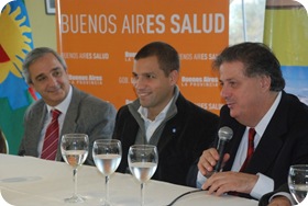 Intendente Juan Pablo de Jesús y el Ministro de Salud de la provincia de Buenos Aires, Alejandro Colila.