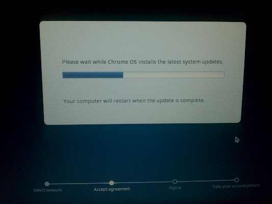 Ugh! Updates as soon as I turn it on. Then again, which device doesn't do this.. IMG_20110629_173319.jpg