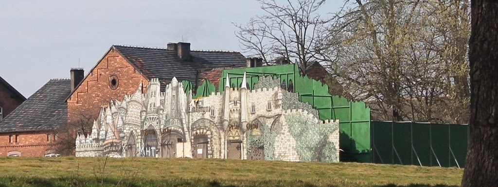 [Bez%25C2%25A0tytuBu%255B3%255D.jpg]