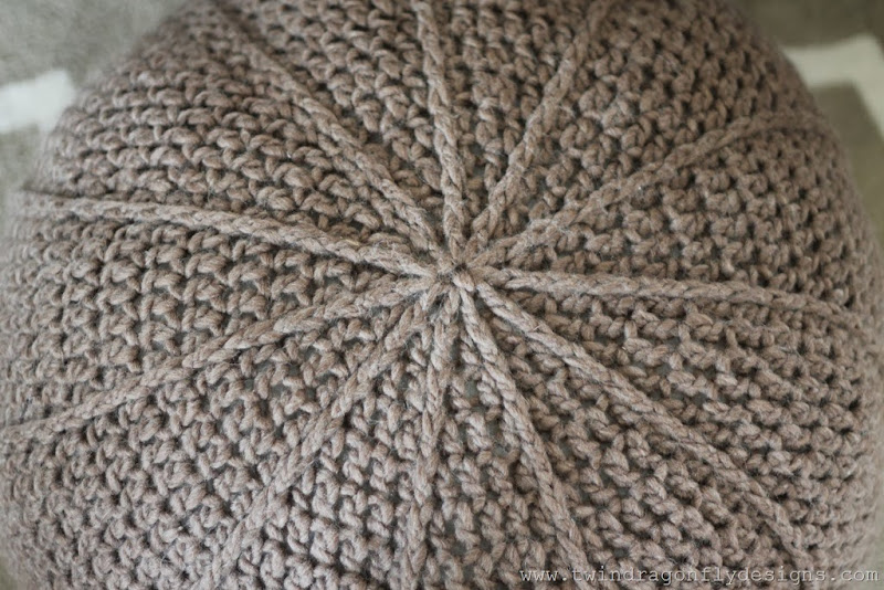 Crochet Floor Pouf Pattern #crochet #floorpouf Crochet Floor Pouf Pattern