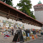 Street art gallery at the Florianske Gate - Krakow.jpg Street art gallery at the Florianske Gate - Krakow.jpg