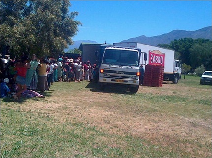 DEDOORNS WORKER FAMILIES TENTHOUSAND LOAVES OF BREAD STRIKE