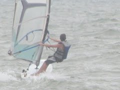Rian andou muito!!! Comentario George Rebello. Fotos do evento Janeiro 2012 Campeonato Brasileiro de Slalom e Sulamericano de RSX, Bic e Race Board. Foto numero 2939. Fotografia (fotografias) da MGW Brasil Windsurfing Team - Meu Garoto Windsurf. Venha aprender com o campeão, George Rebello (Meu Garoto). Aula e aluguel de equipamentos para windsurf. Personal windsurf. Guarderia MGW.  aula aulas windsurf guarderia de surf windsurfing in the surfboards buzios rio janeiro e kitesurf slalom fun funboard freestyle búzios rj cabo frio videos fanatic formula prancha