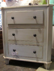 SCW painted Chest
$1.295.00