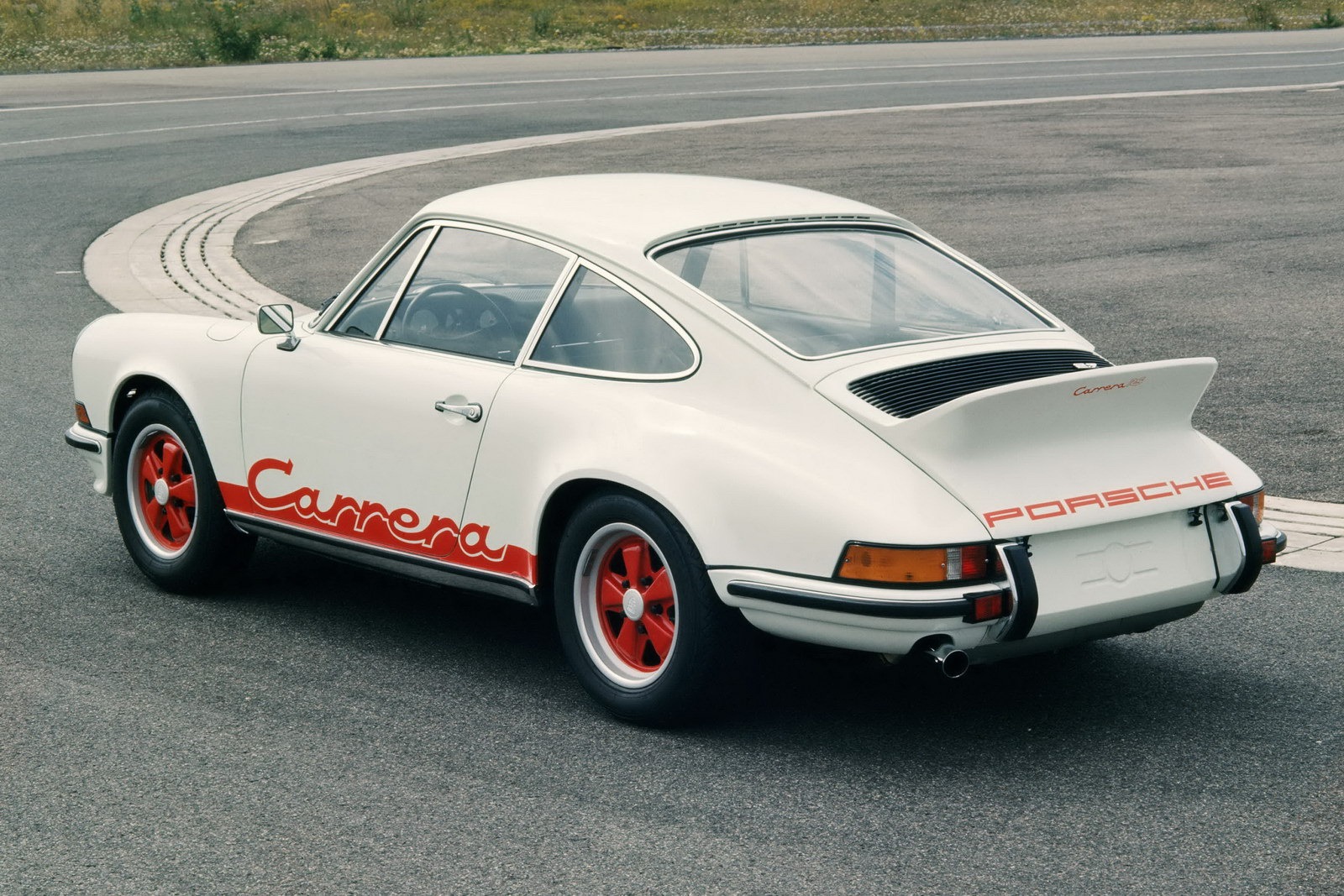 [Porsche-911-50Y-10%255B2%255D.jpg]