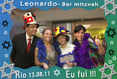 Fotos do evento Leonardo - 13.08.11. Foto numero 01 da Social Click Fotografia Digital, do Rio de Janeiro, RJ, que faz fotos divertidas, fotos malucas, fotos com fantasias, fotos na hora, fotografia maluca, fotografia divertida com molduras personalizadas. fotos divertidas malucas foto maluca animadas animado rj rio de janeiro divertida fantasia animada fotografias casamento cidade www fotografos