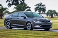 Chrysler-200-New-8