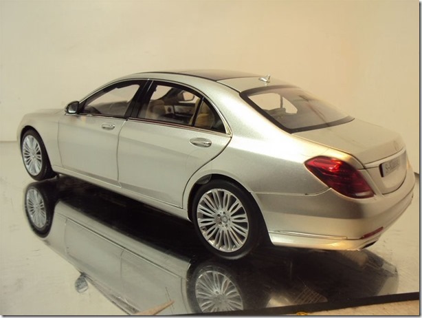 2014-Mercedes-S-Class-Scale-Model-5[3]