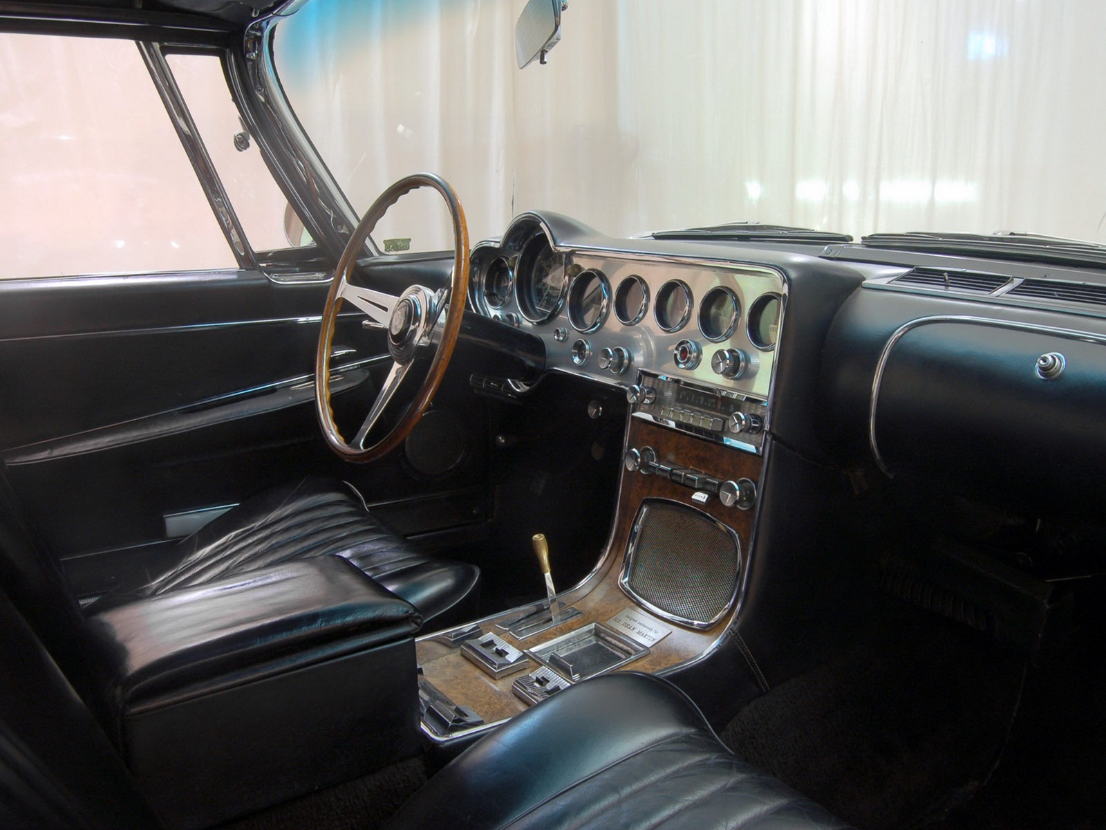 [Ghia-L6-11%255B2%255D.jpg]