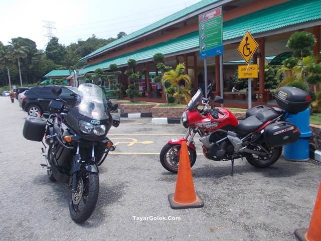 [DSCN30102.jpg]